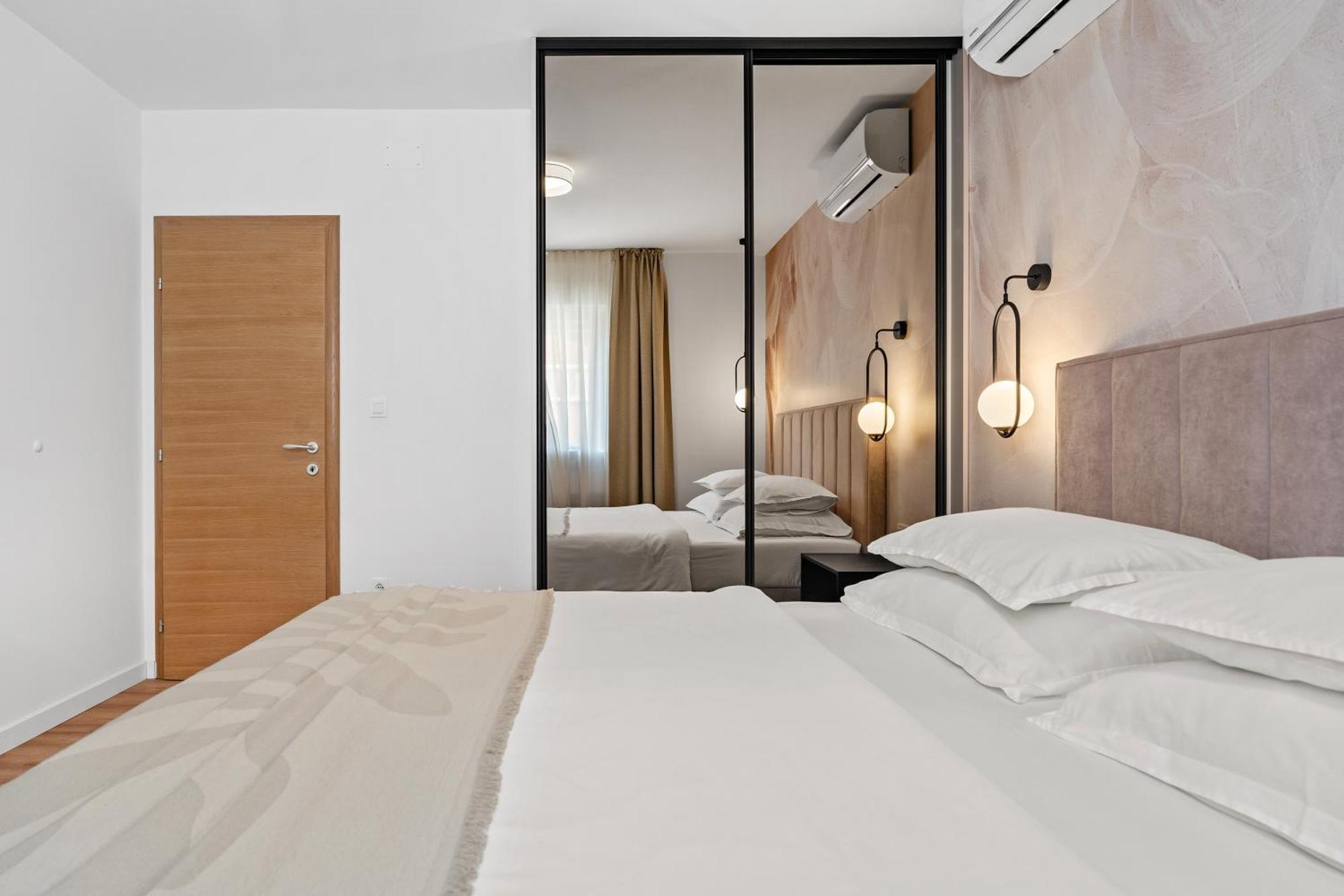 Apartments Bakota Omiš Exterior foto